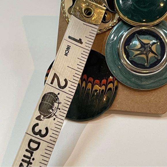 Vintage Button Shape Enamel Mismatched Earrings - Picture 6 of 8